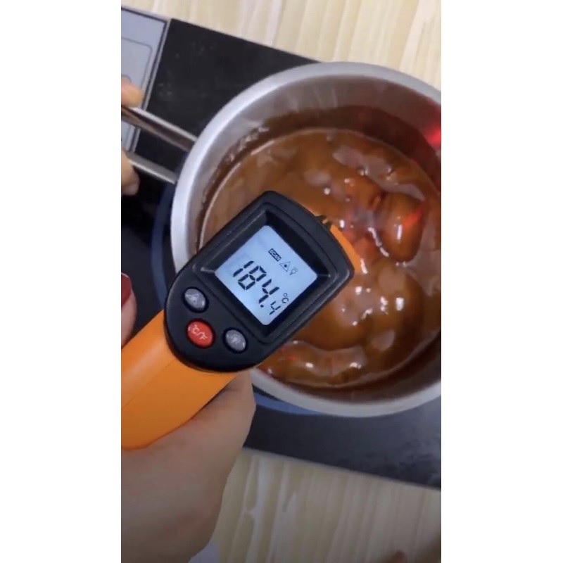 Súng bắn nhiệt độ Benetech GM320 400℃ (Đo nhiệt độ bằng laser không tiếp xúc)
