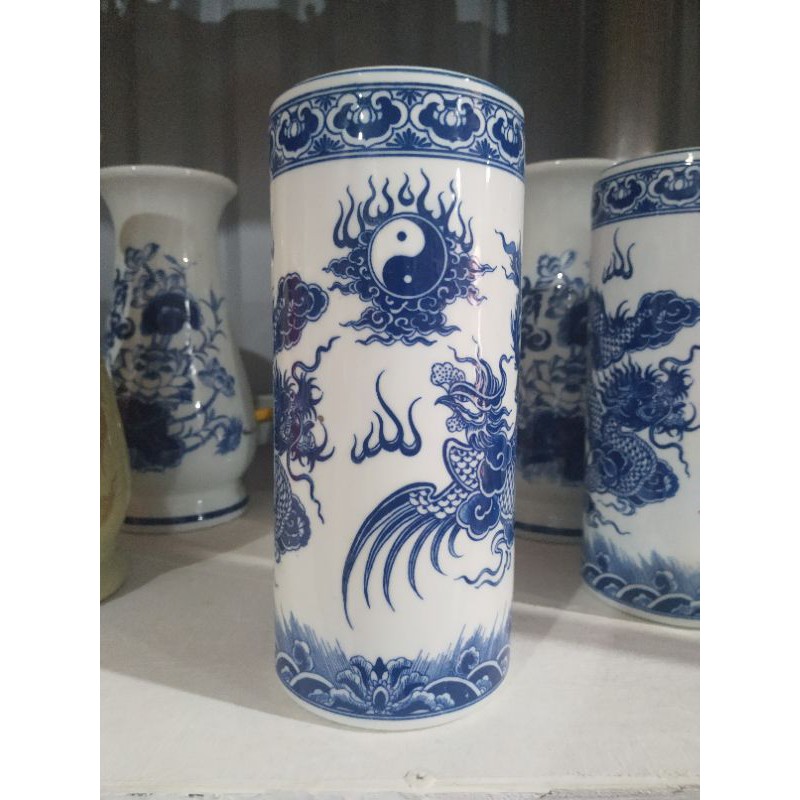 Ống cắm hương thờ cúng men lam
