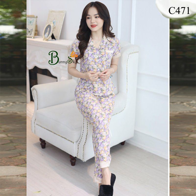 Đồ bộ mặc nhà chất liệu lụa mềm mịn họa tiết độc đáo lên dáng xinh lung linh