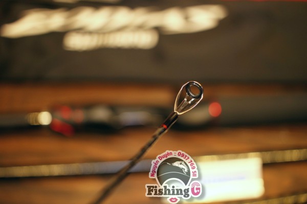 Cần Lure Shimano Zodias Pack 5 Khúc