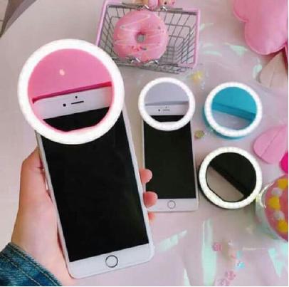 đèn selfie kẹp điện thoại ( 1 cái)