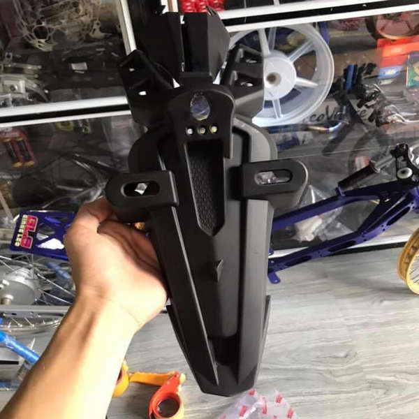 Dè chắn bùn,dè gắn biển số sau kiểu indo ngắn cho exciter 150 cao cấp
