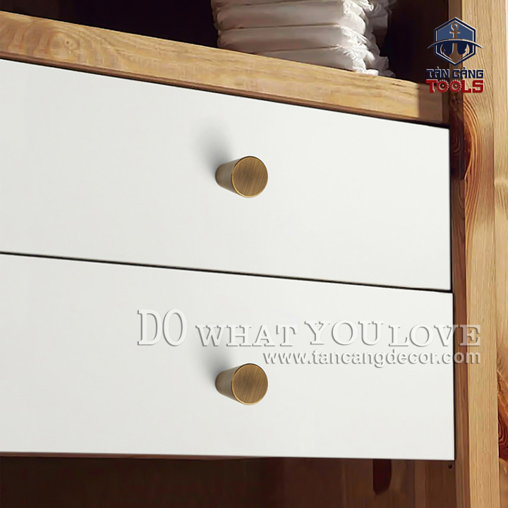Tay Nắm 49 Dạng Nụ Màu Đồng Sẫm – KT: 2cm