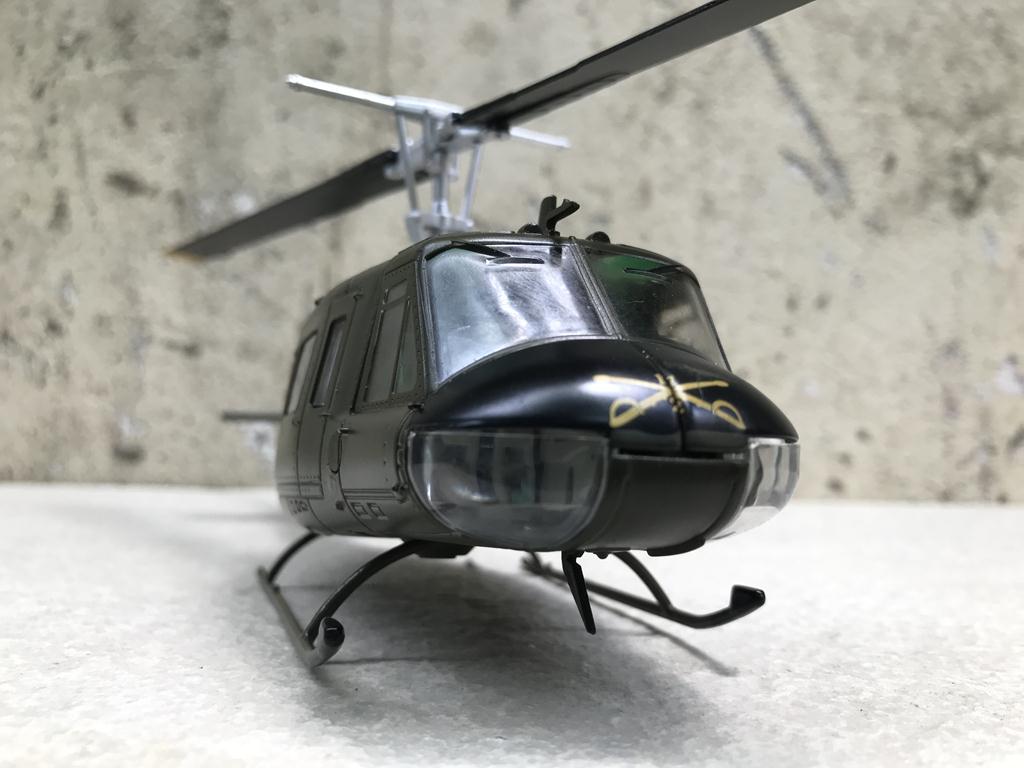 Kitty Hawk 80154 vMô Hình Trực Thăng xUH1D Huey