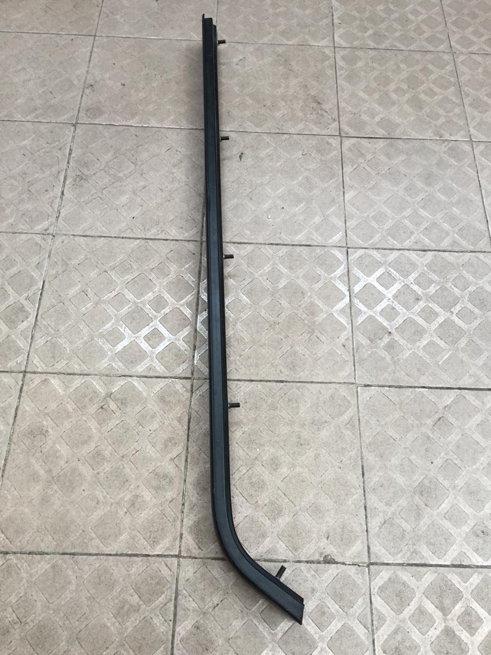 Thanh trượt cửa lùa Suzuki Carry / Daewoo Damas