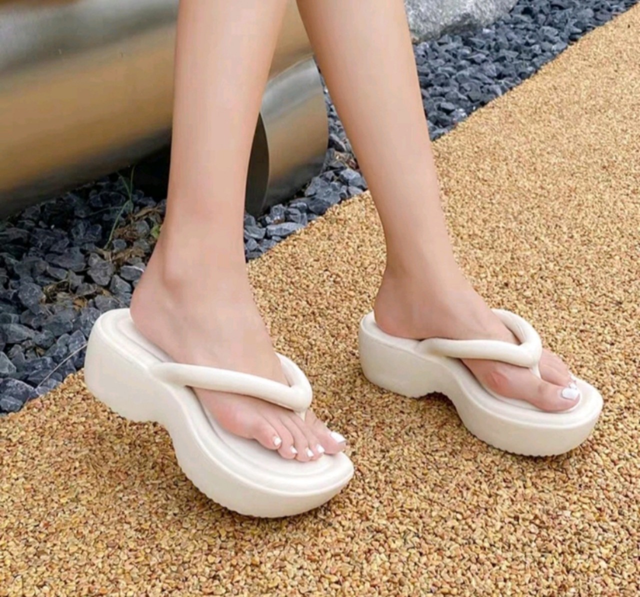 Dép kẹp mủ độn đế 5f  quai trơn