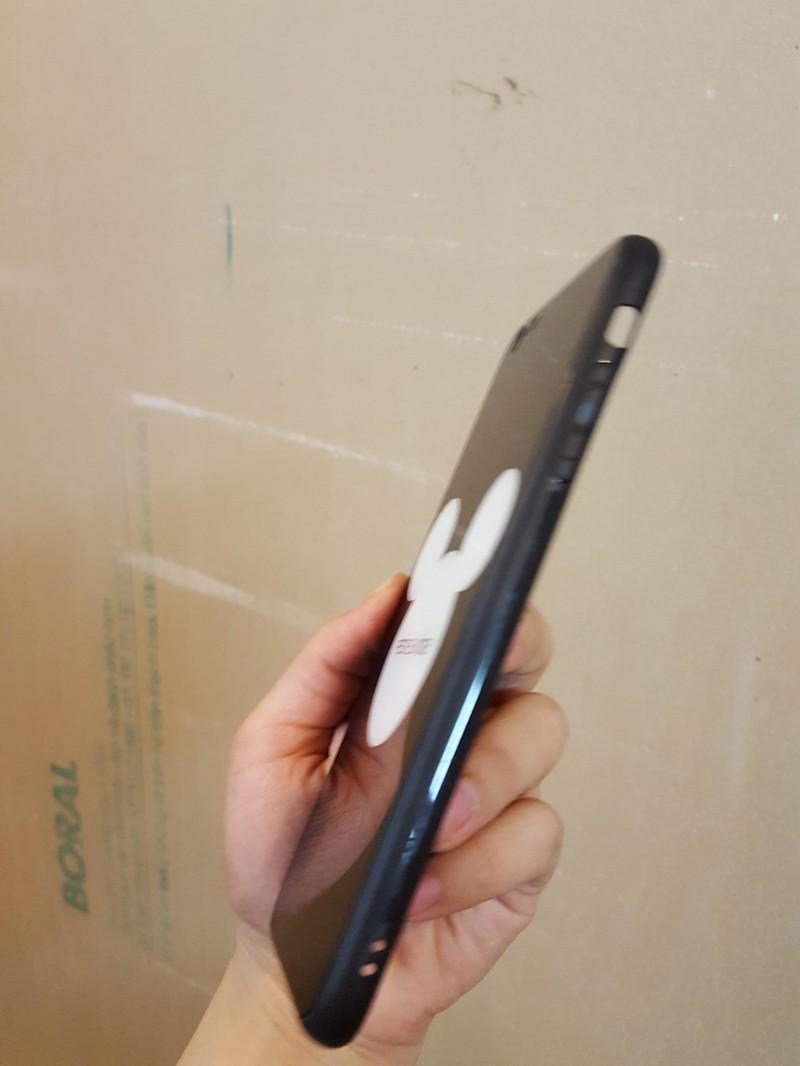 Ốp lưng cứng Mickey Ip 6 - Ip 6 Plus