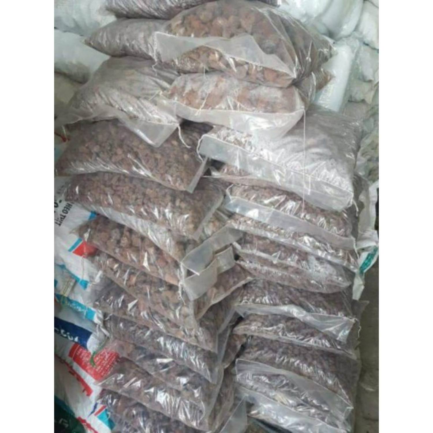 100g đá nham thạch - lọc nước - trang trí bể cá cảnh.