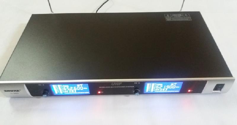 Micro không dây Shure U980