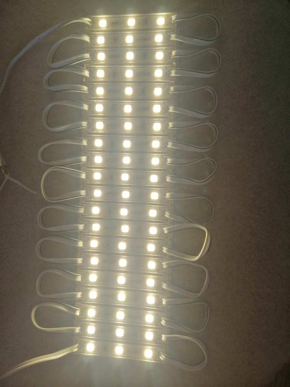 Led hắt 3 bóng 20 thanh 1 vỉ