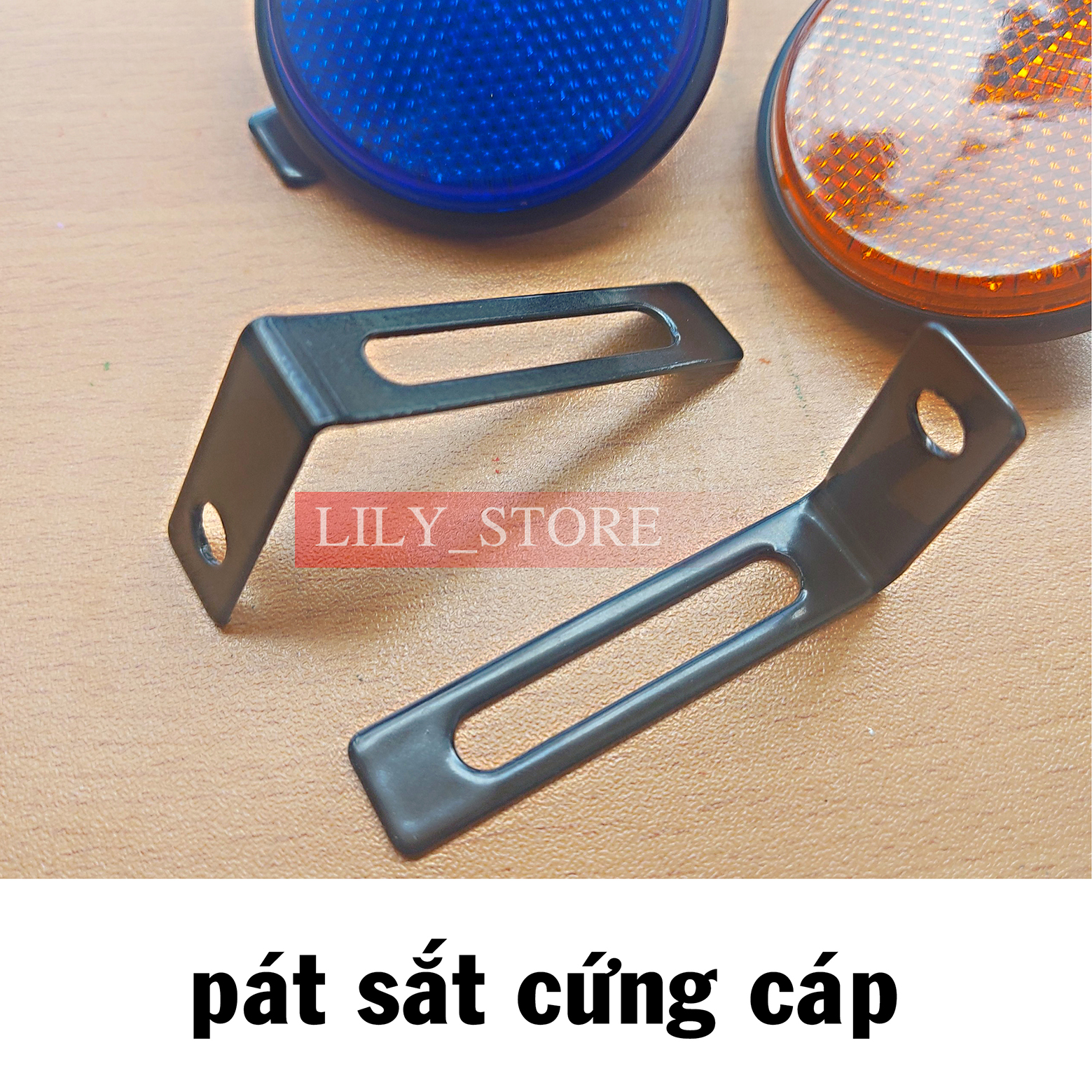 mắt mèo phản quang gắn bản số xe