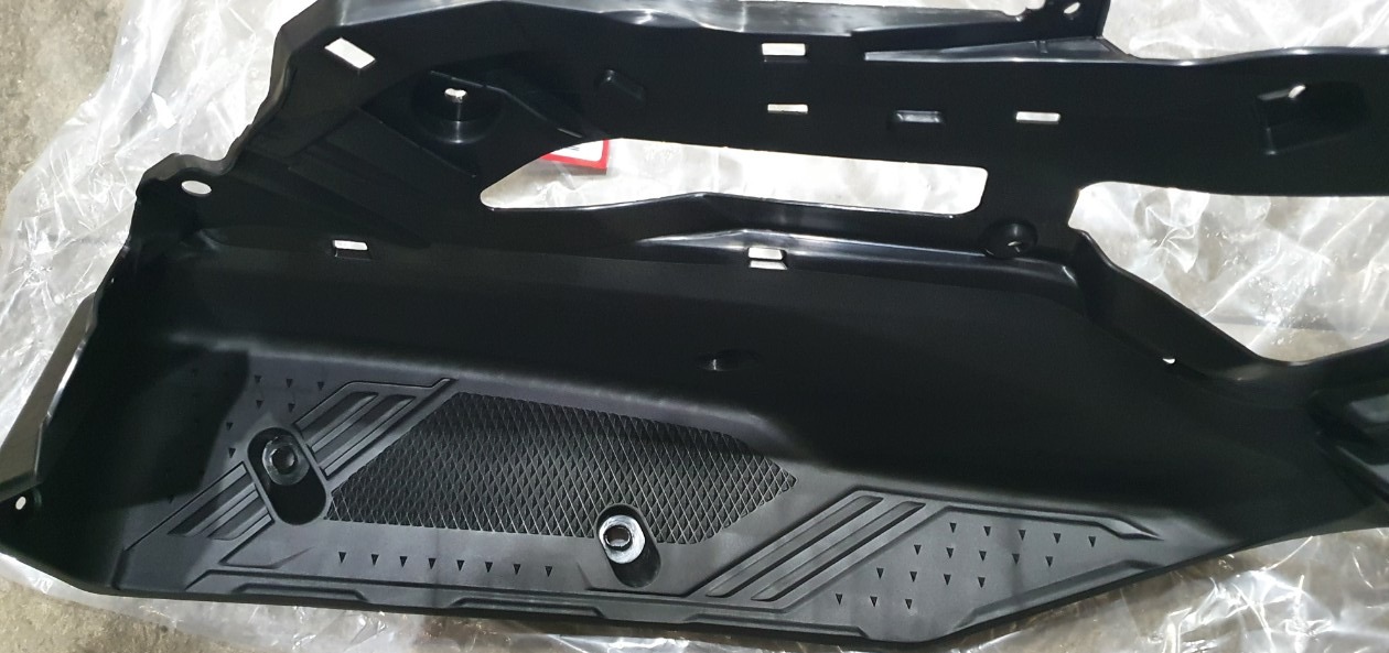 [HCM]YẾM GÁC CHÂN ĐEN HONDA AIR BLADE 2020