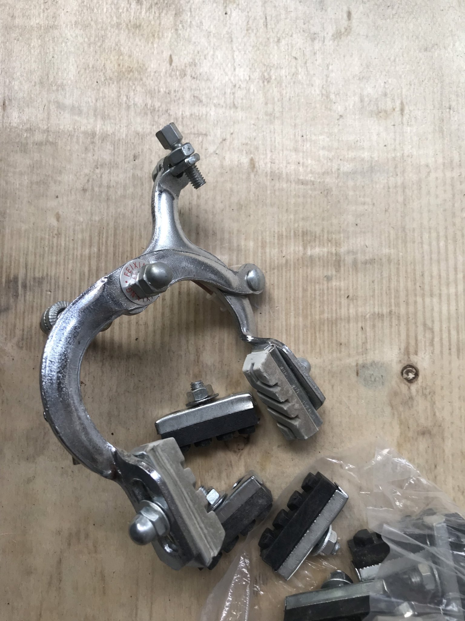 (SALE) Cụm phanh, thắng trước xe đạp