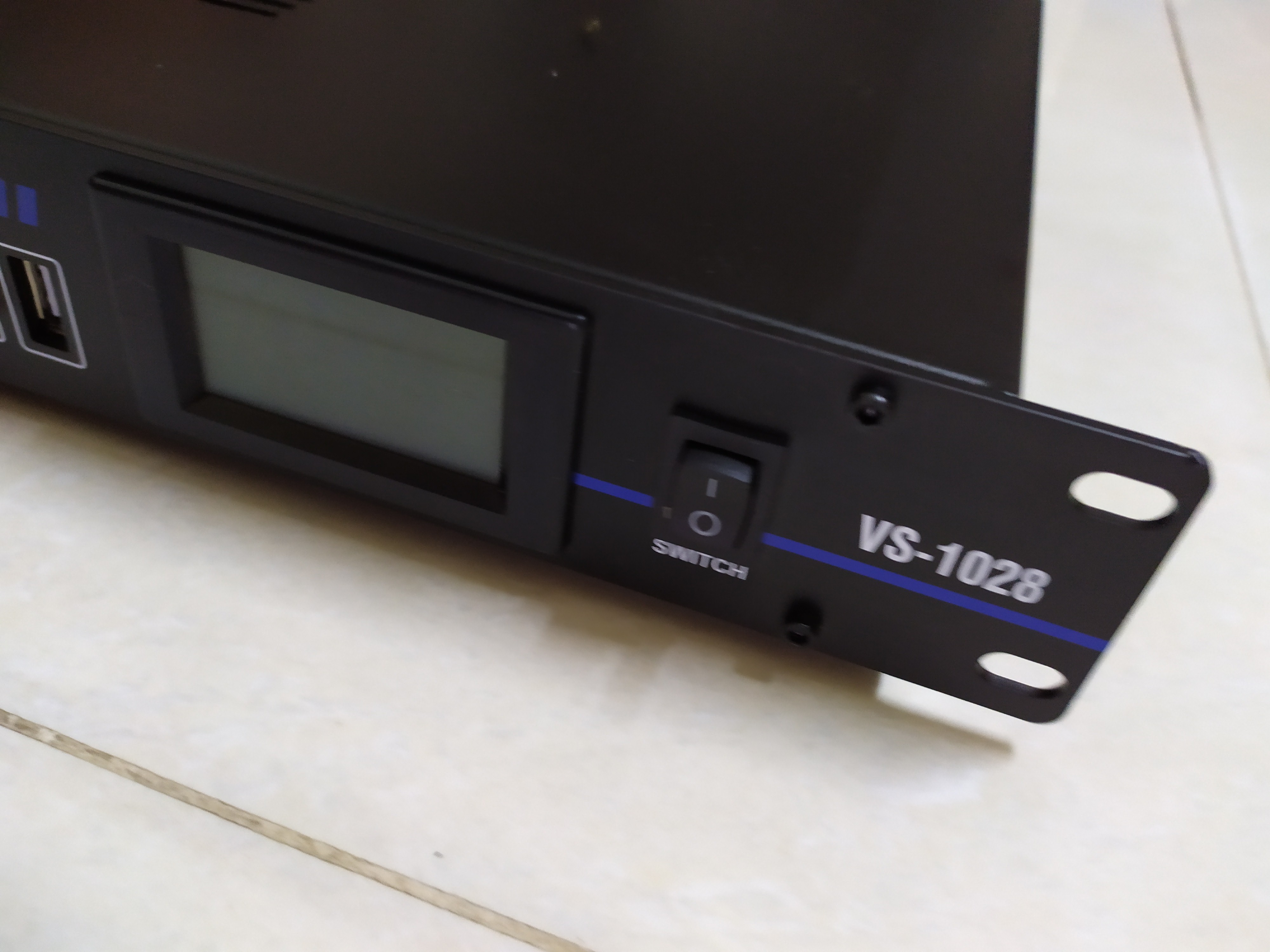 quản lý nguồn điện dbx VS1028