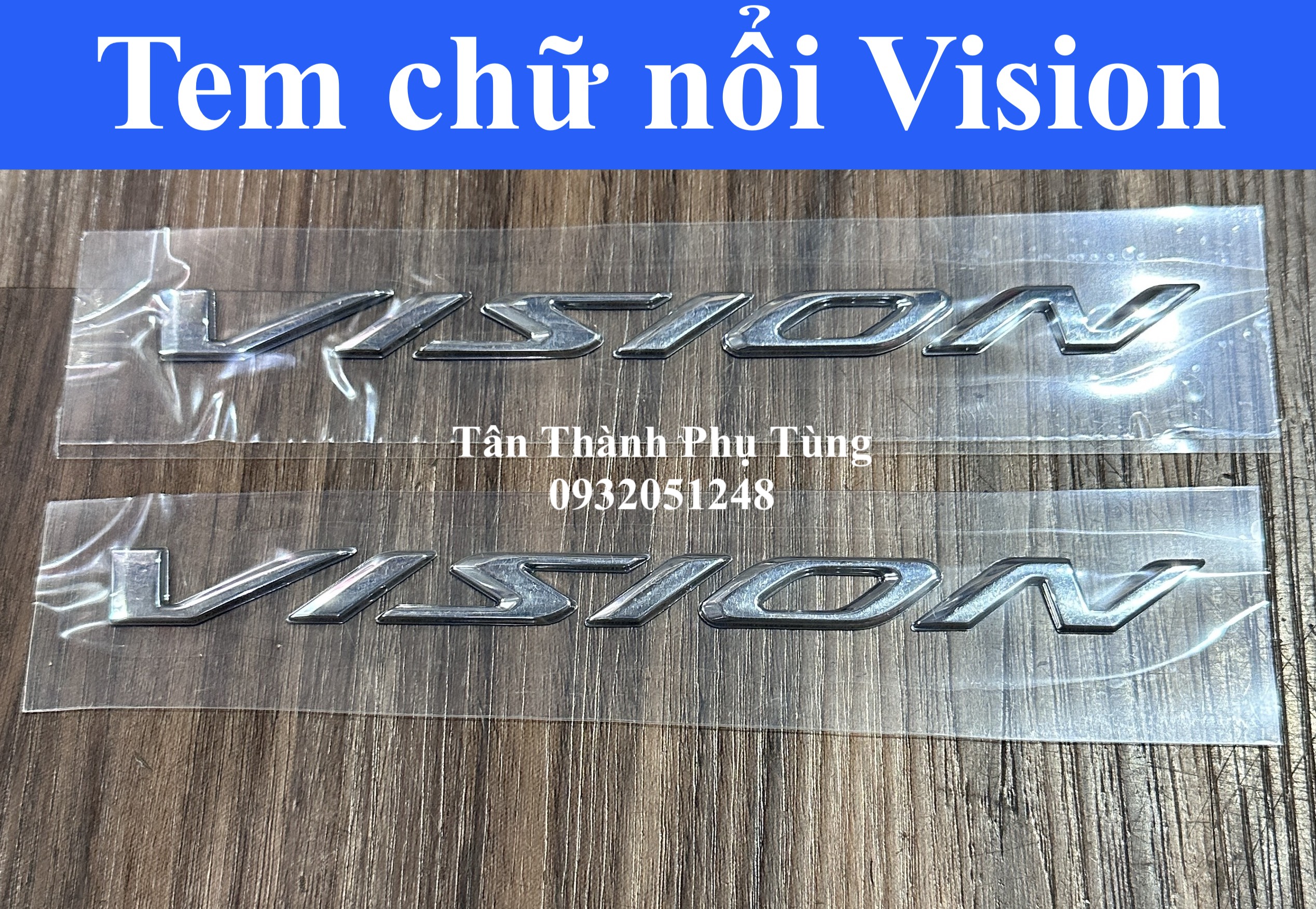 Tem Vision chữ nổi 2 bên ốp sườn: Bạc, đỏ