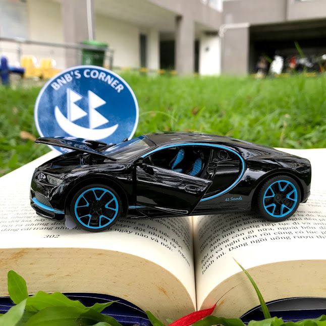 [BNB's Corner] Xe mô hình Bugatti Chiron tỷ lệ 1:32 màu đen