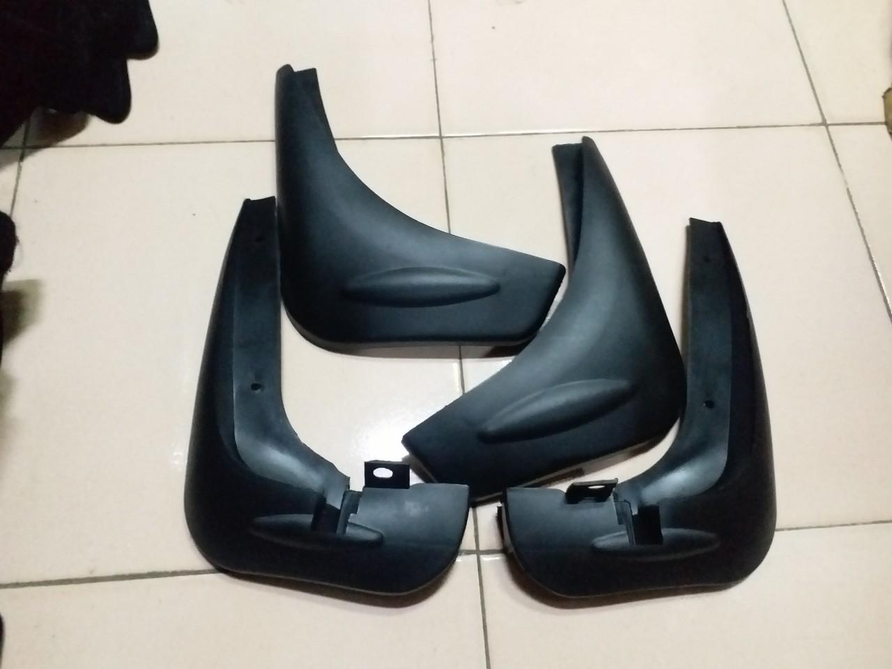 Bộ Chắn bùn xe Daewoo Matiz 1 và Matiz 2