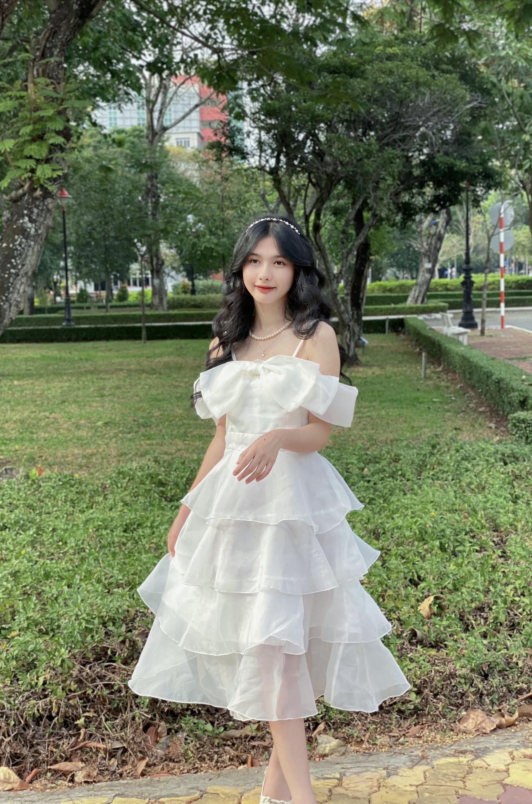 Đầm công chúa trắng dài Ciara
