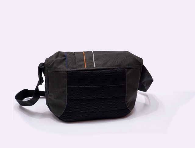 Túi Máy ảnh Crumpler Jackpack Photo 7500- Hình thật