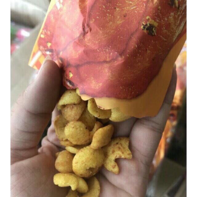 2 gói snack bim bim cánh gà mẫu mới