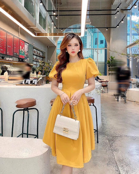 [HCM]ĐẦM XÒE VÀNG CỔ TRÒN XẾP LI TAY PHỒNG