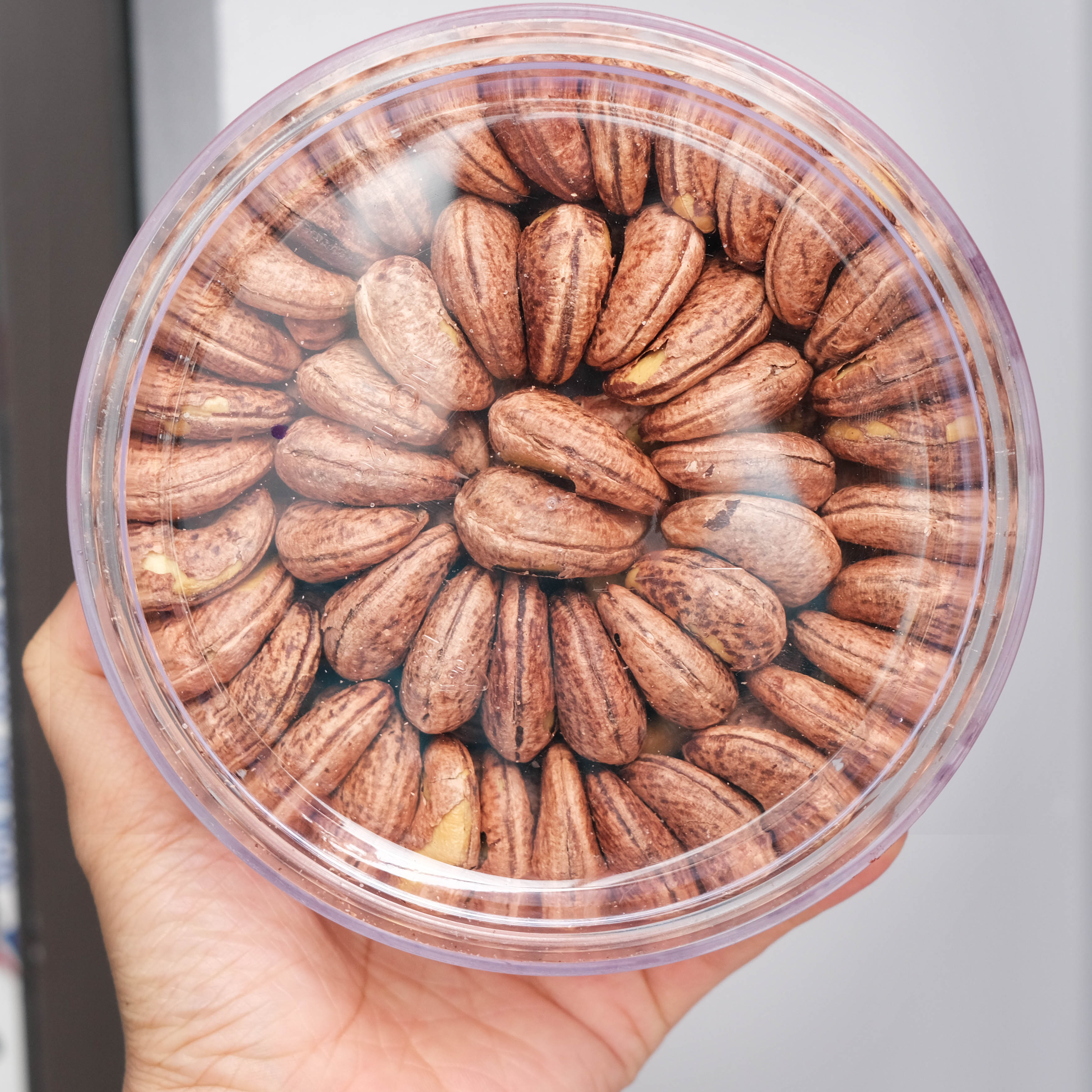 Hạt điều rang muối Bình Phước - hộp tròn 500gr