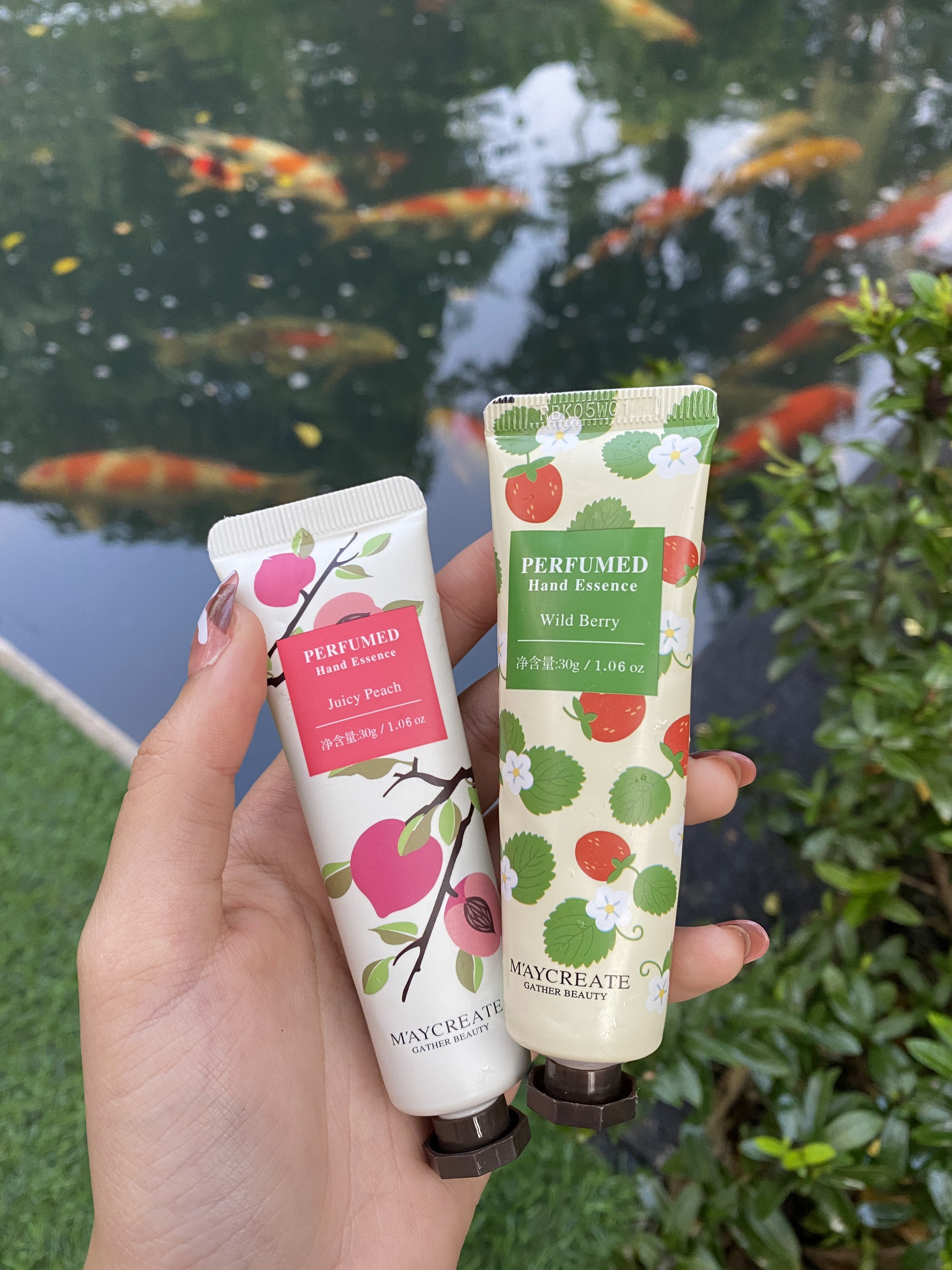 Kem dưỡng mềm mại da tay Maycreate đủ mùi