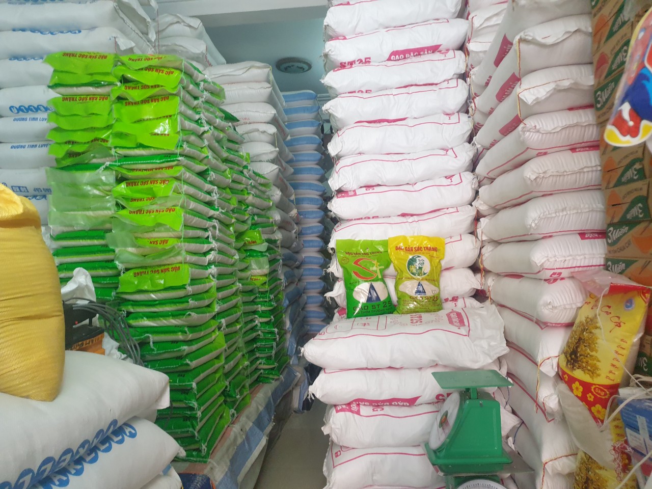 Gạo Đặc Sản Đài Thơm Túi 5 Kg Thơm Dẻo Đậm Cơm