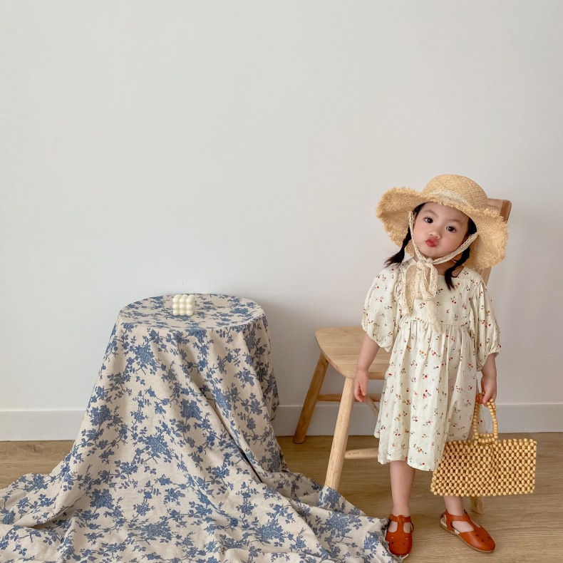 Đầm Hoa Nhí Đáng Yêu Cho Bé Gái