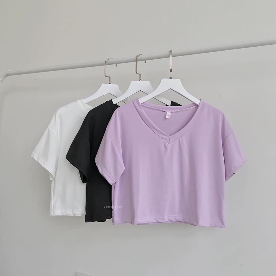Áo croptop cổ tim xinh xắn