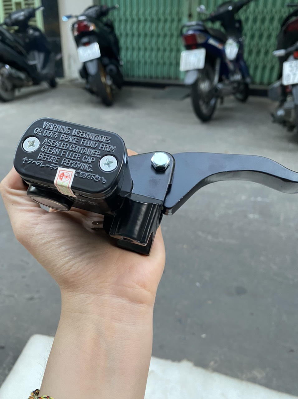 TAY DẦU THẮNG ĐĨA XE JUPITER