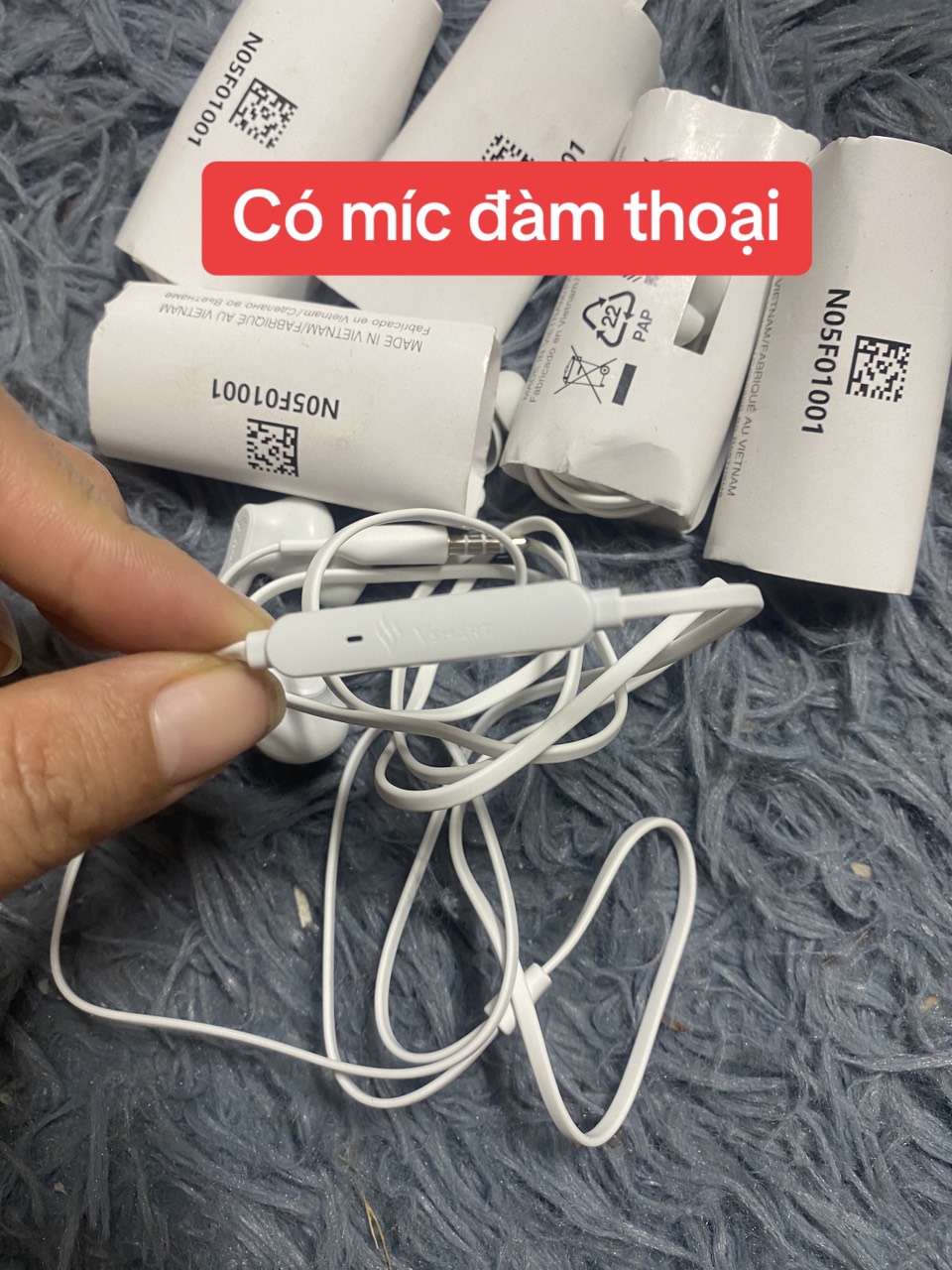 tai nghe Vsmart aris có dây zin bóc máy, tai nghe có dây jack tròn 3.5mm BH 12 tháng