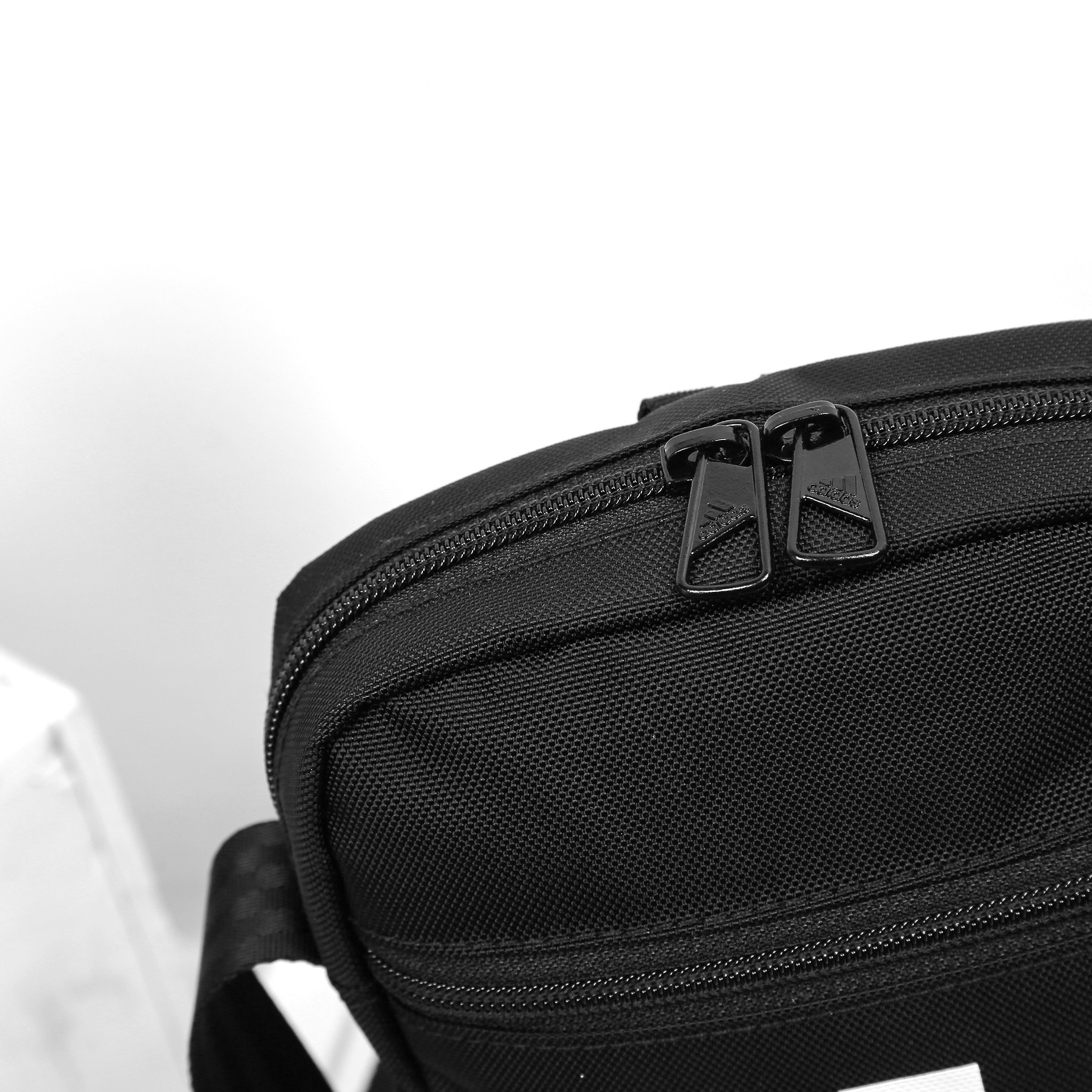 Túi Đeo Chéo Adidas GN1928 Sling Bag