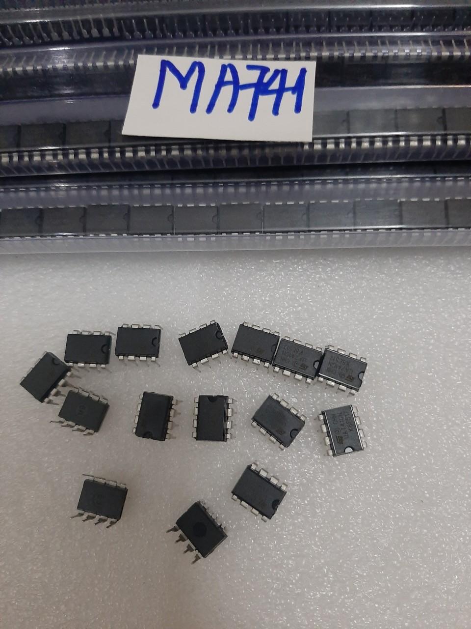 10 con ic ua741