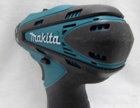 Máy khoan vặn vít dùng pin Makita DF030DZ