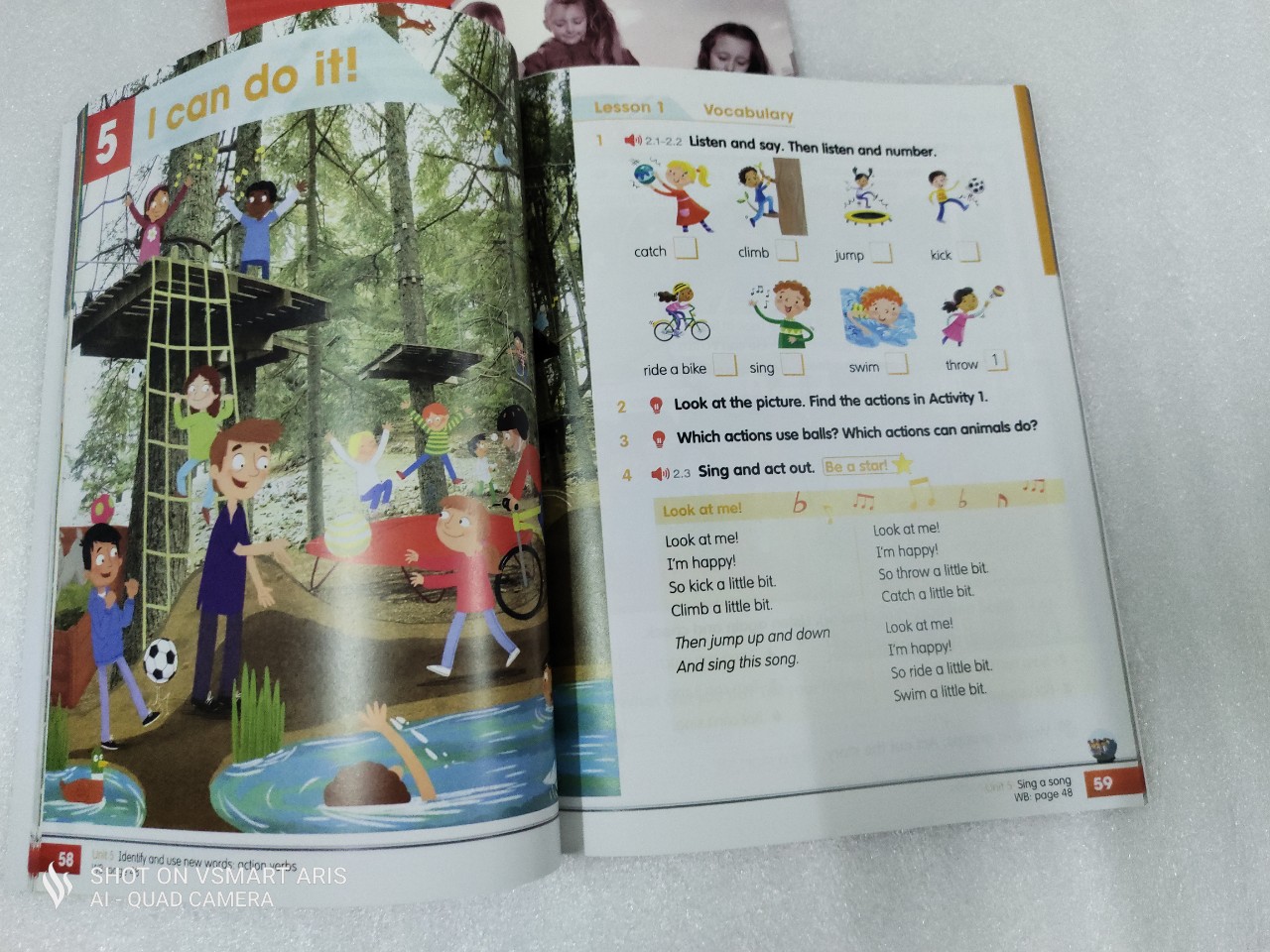 Academy Stars level starter đến 5 (mỗi level gồm 2q Pupil's Book và Workbook)