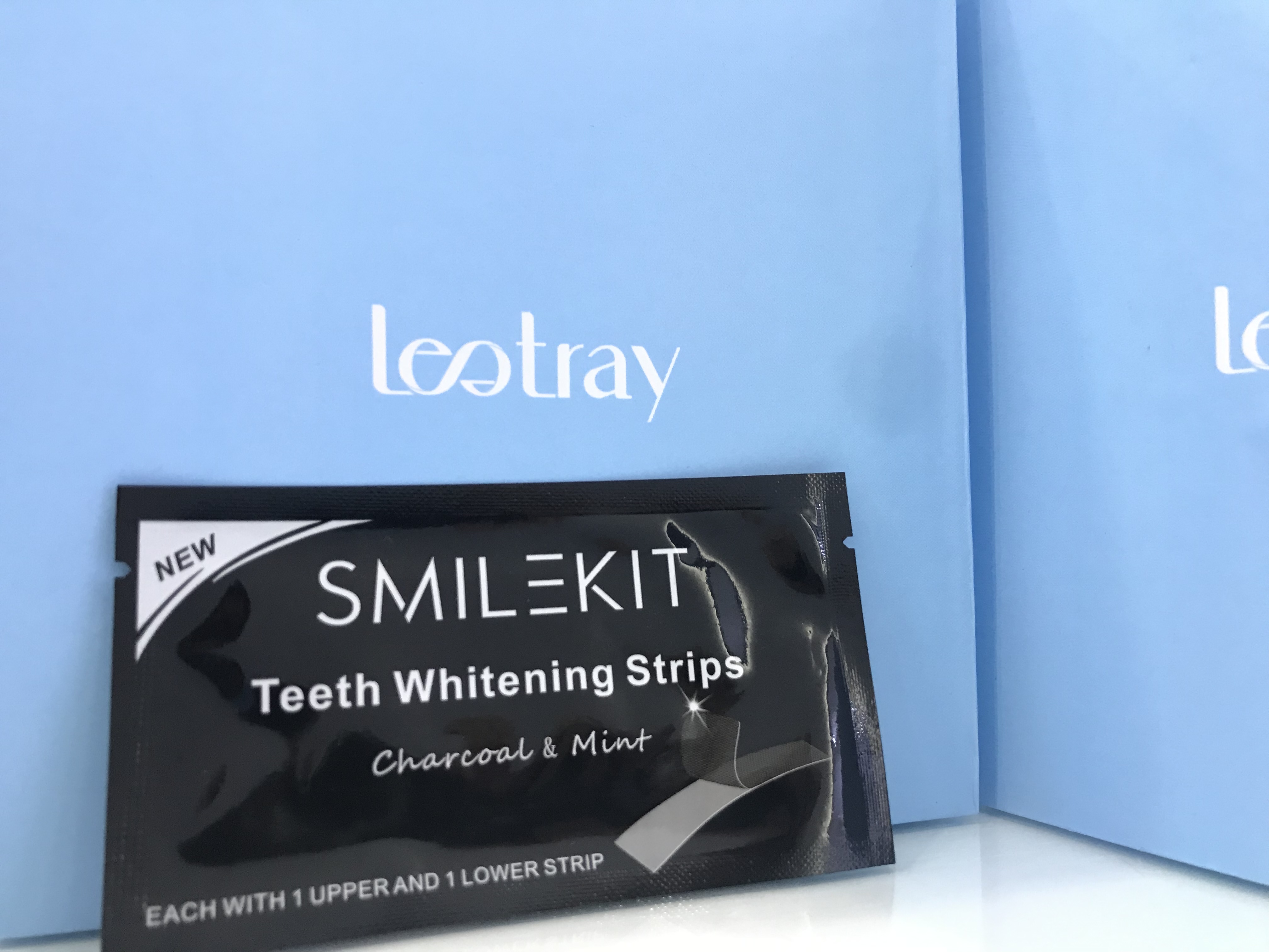 SMILEKIT Teeth Whitening Strips Charcoal & Mint -Miếng dán trắng răng SMILEKIT
