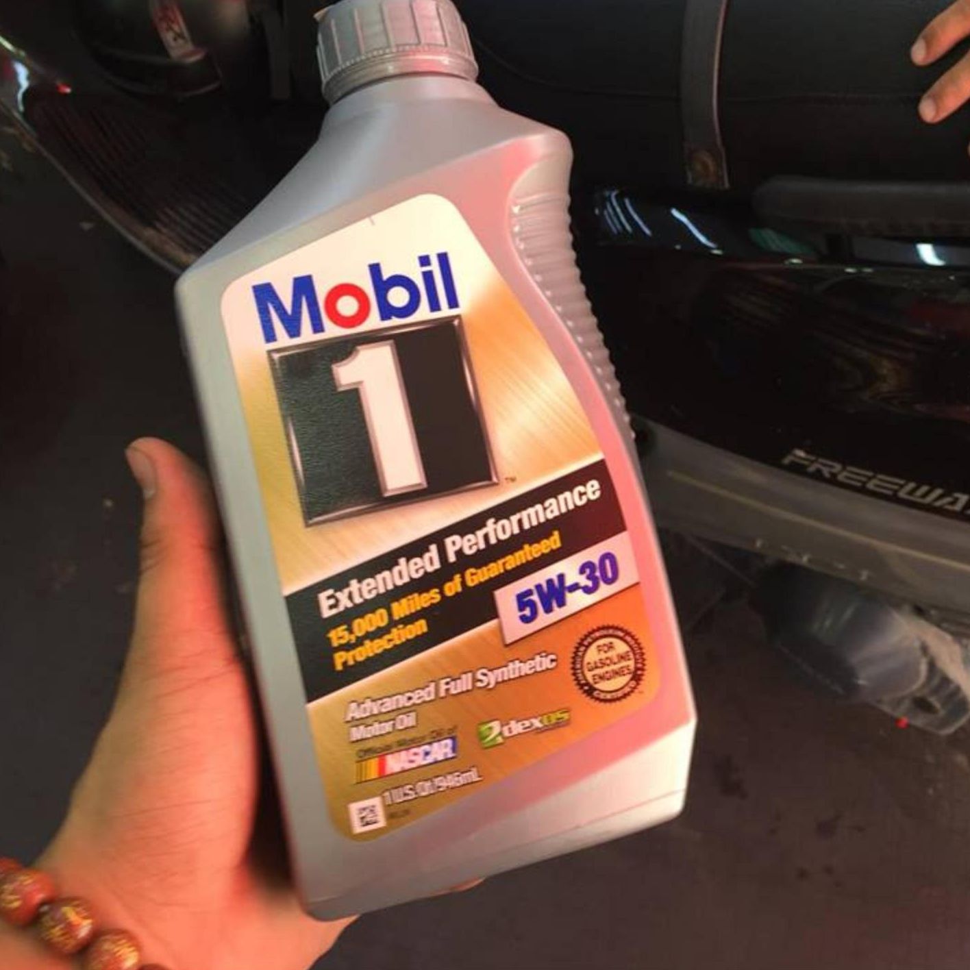 Nhớt Mobil 1 5W30 1L nhớt tổng hợp cao cấp cho xe tay ga (900002)