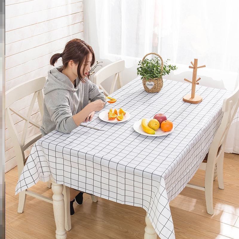 Khăn Trải Bàn Chống Thấm Nước 137x137cm