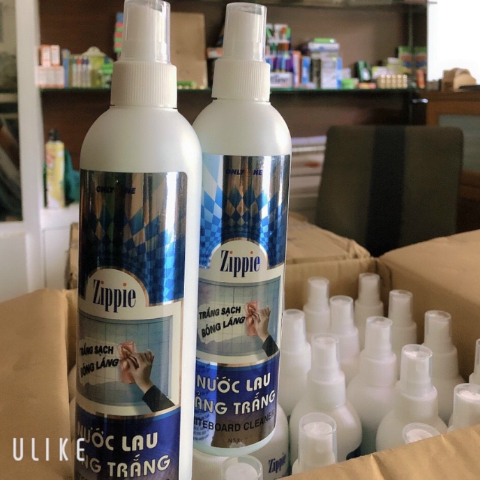 (1 Chai) Nước xịt lau bảng trắng Zippie 250ml
