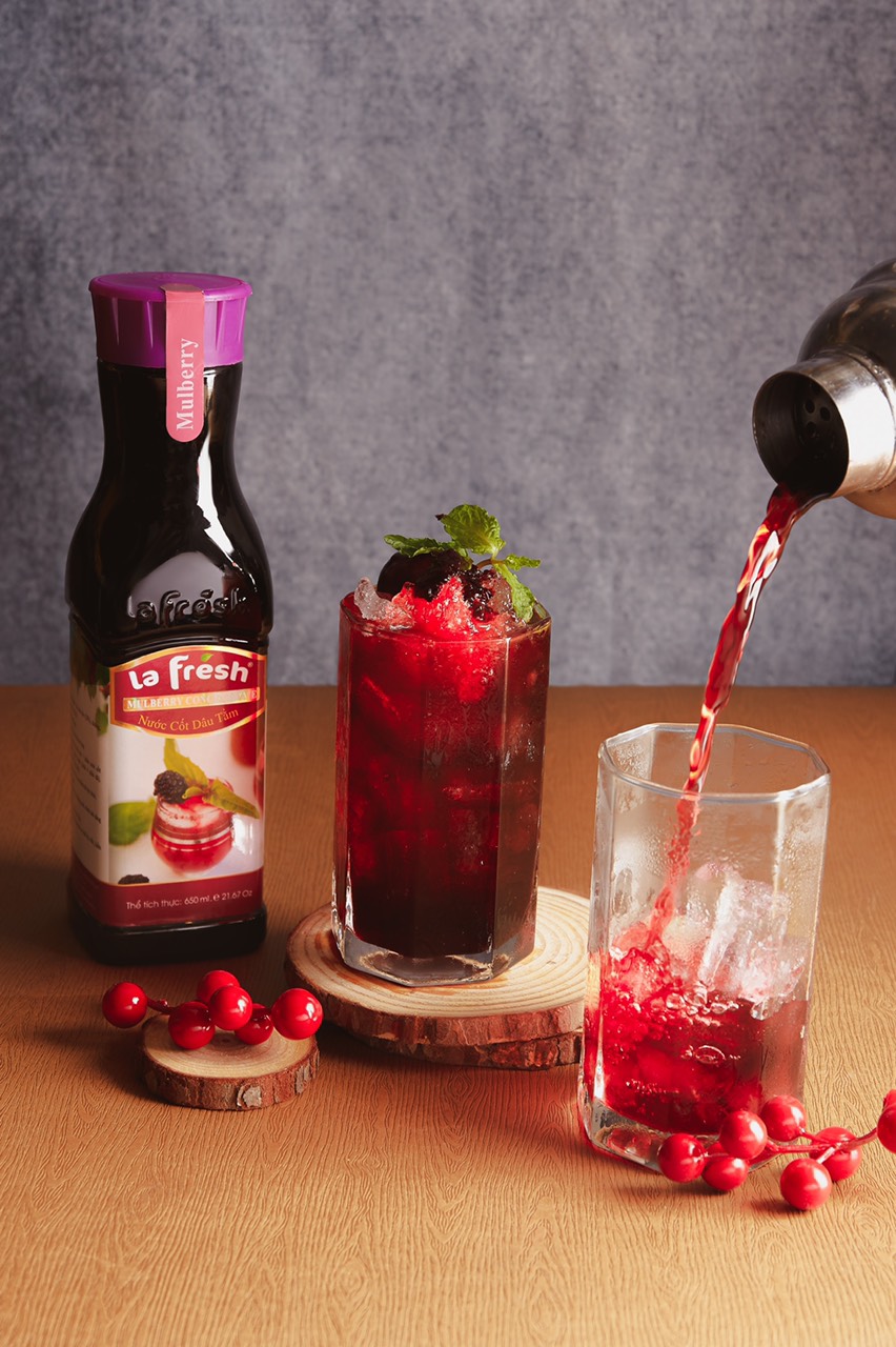 Nước Cốt Dâu Tằm Lafresh Đà Lạt Chai 650ml