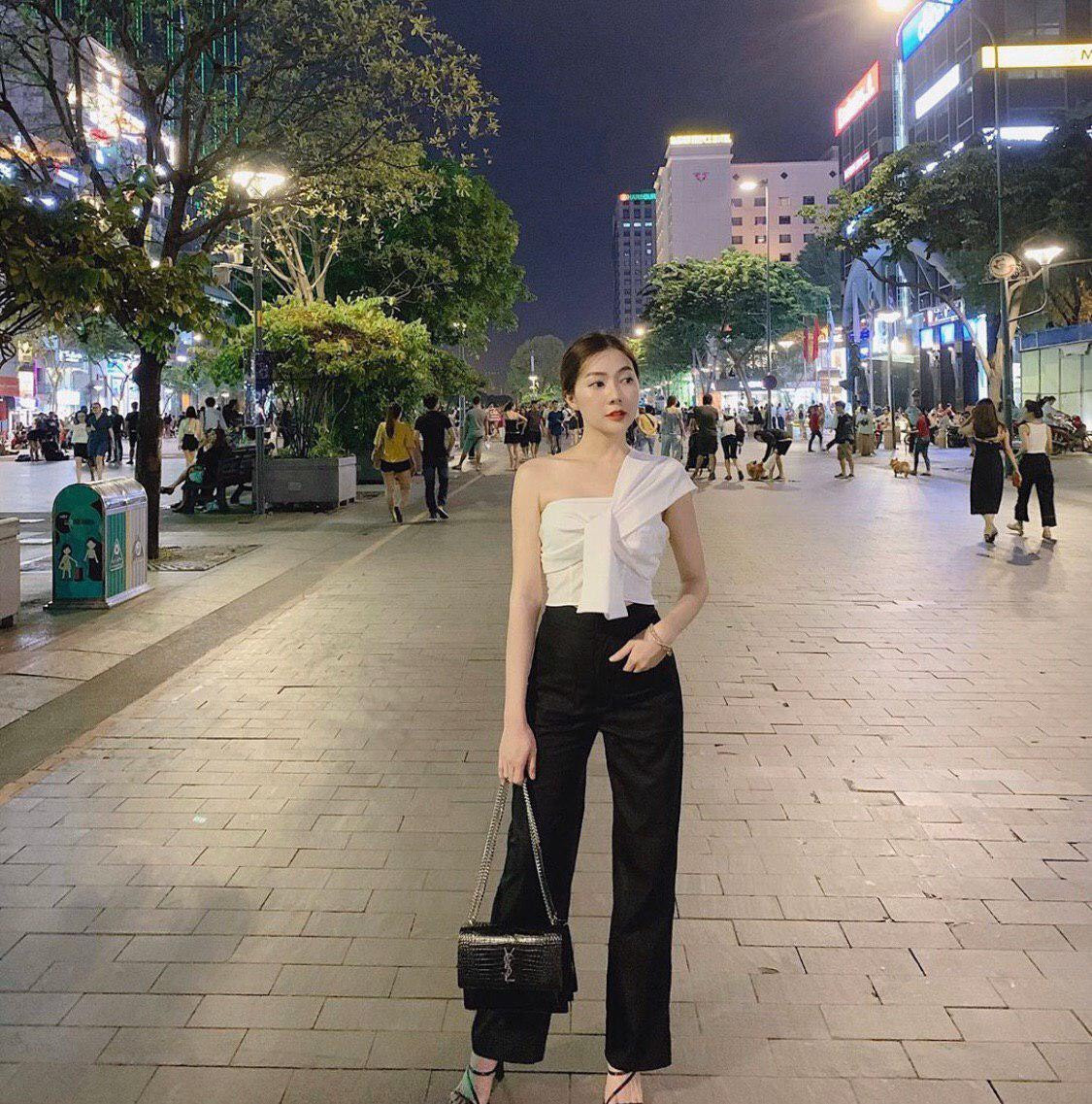 ÁO CROPTOP LỆCH VAI (TRẮNG)