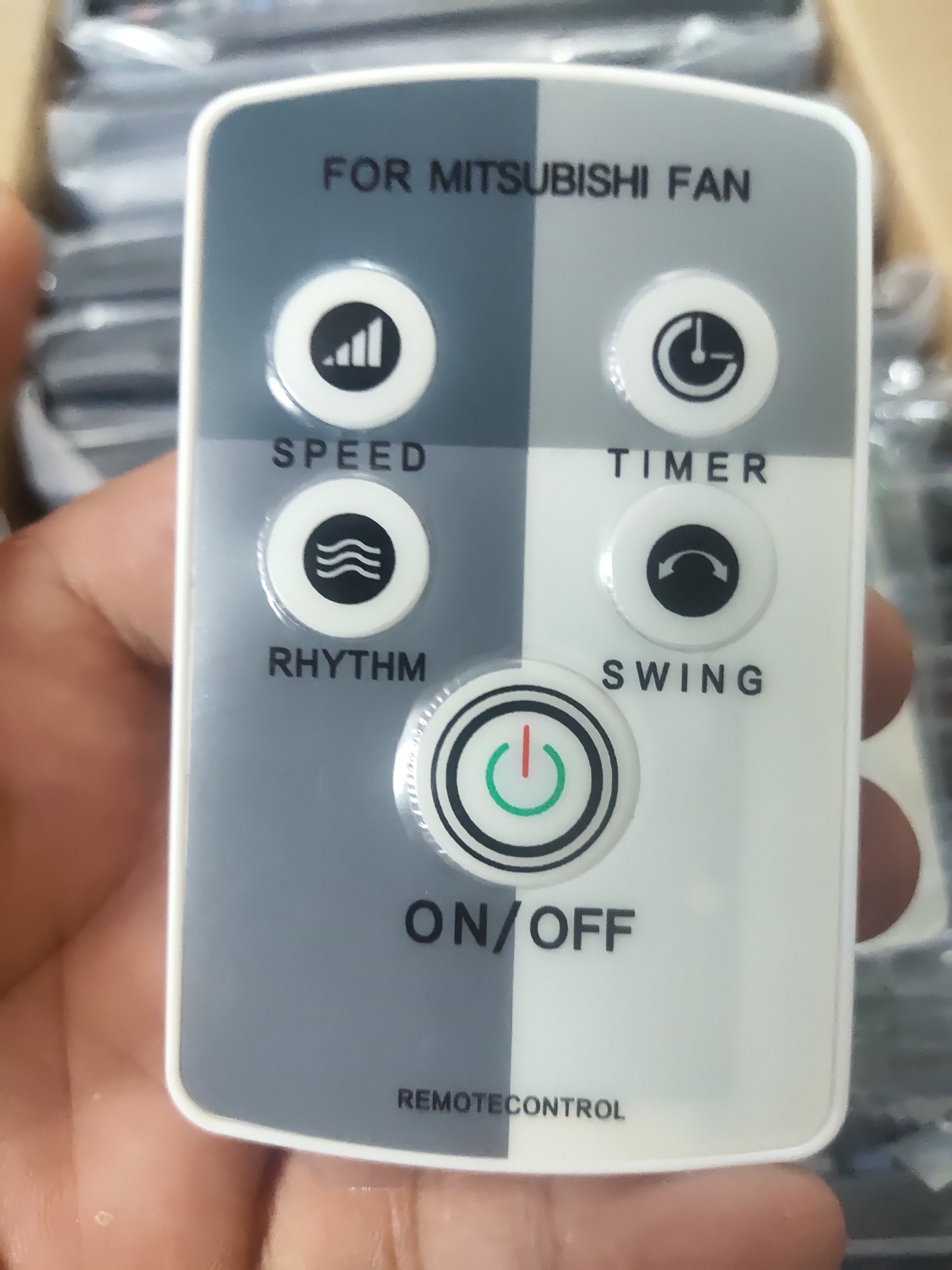 ĐIỀU KHIỂN QUẠT MITSUBISHI- ĐÃ CÓ SẴN PIN