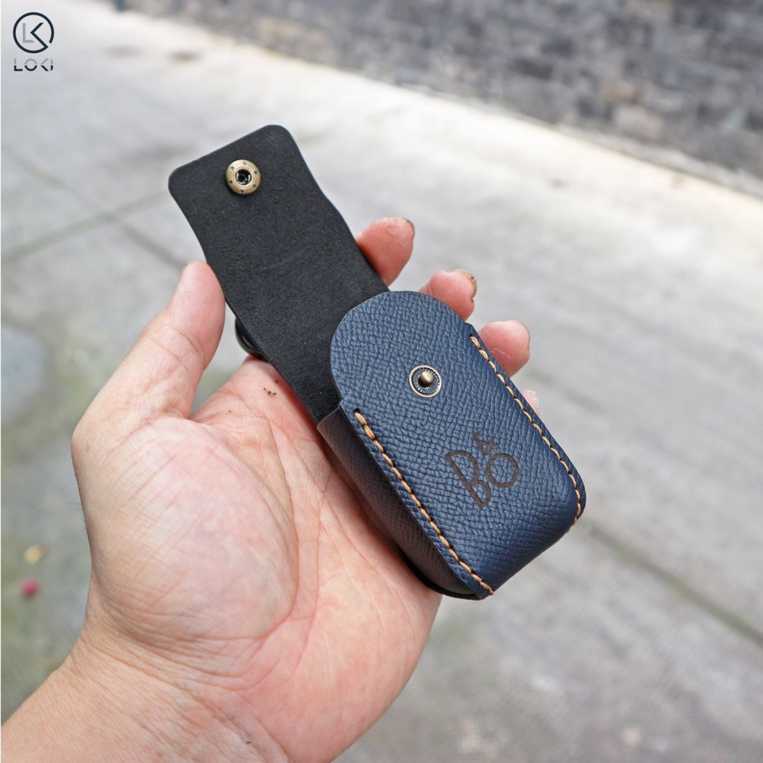 Bao da B&O BEOPLAY EQ - Manory Leather