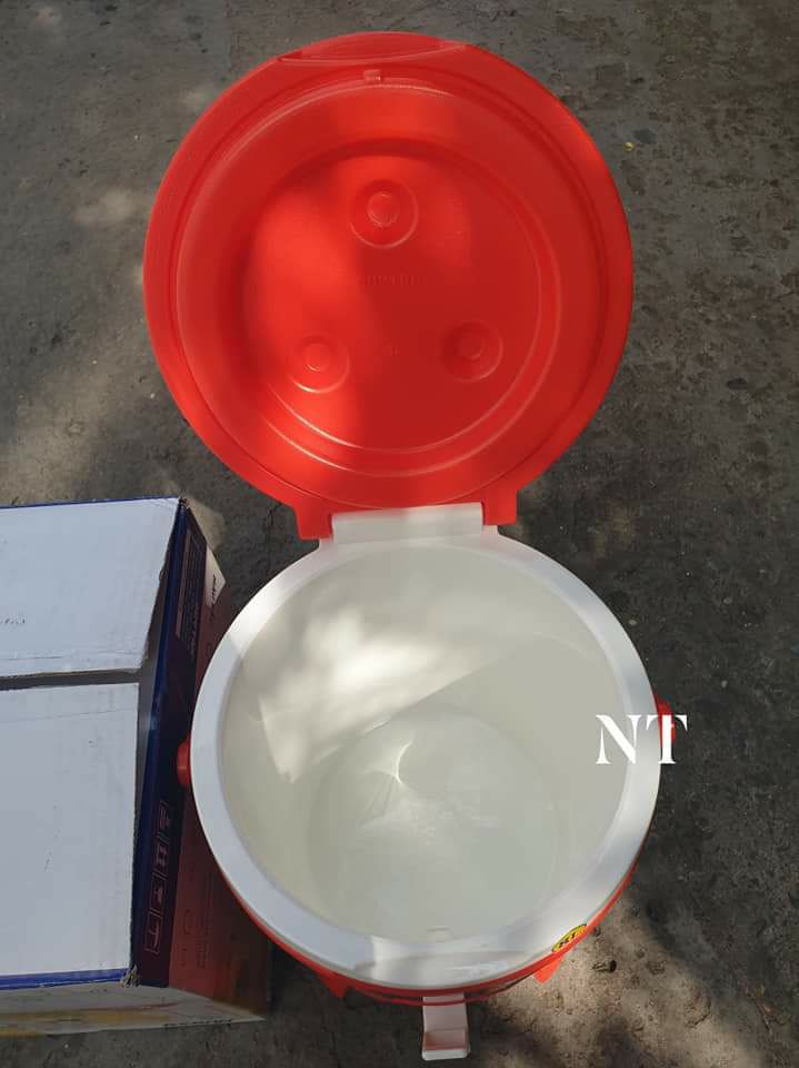 [HCM]Thùng đá Super cool 10L  có vòi.Hàng tặng từ cafe phố.