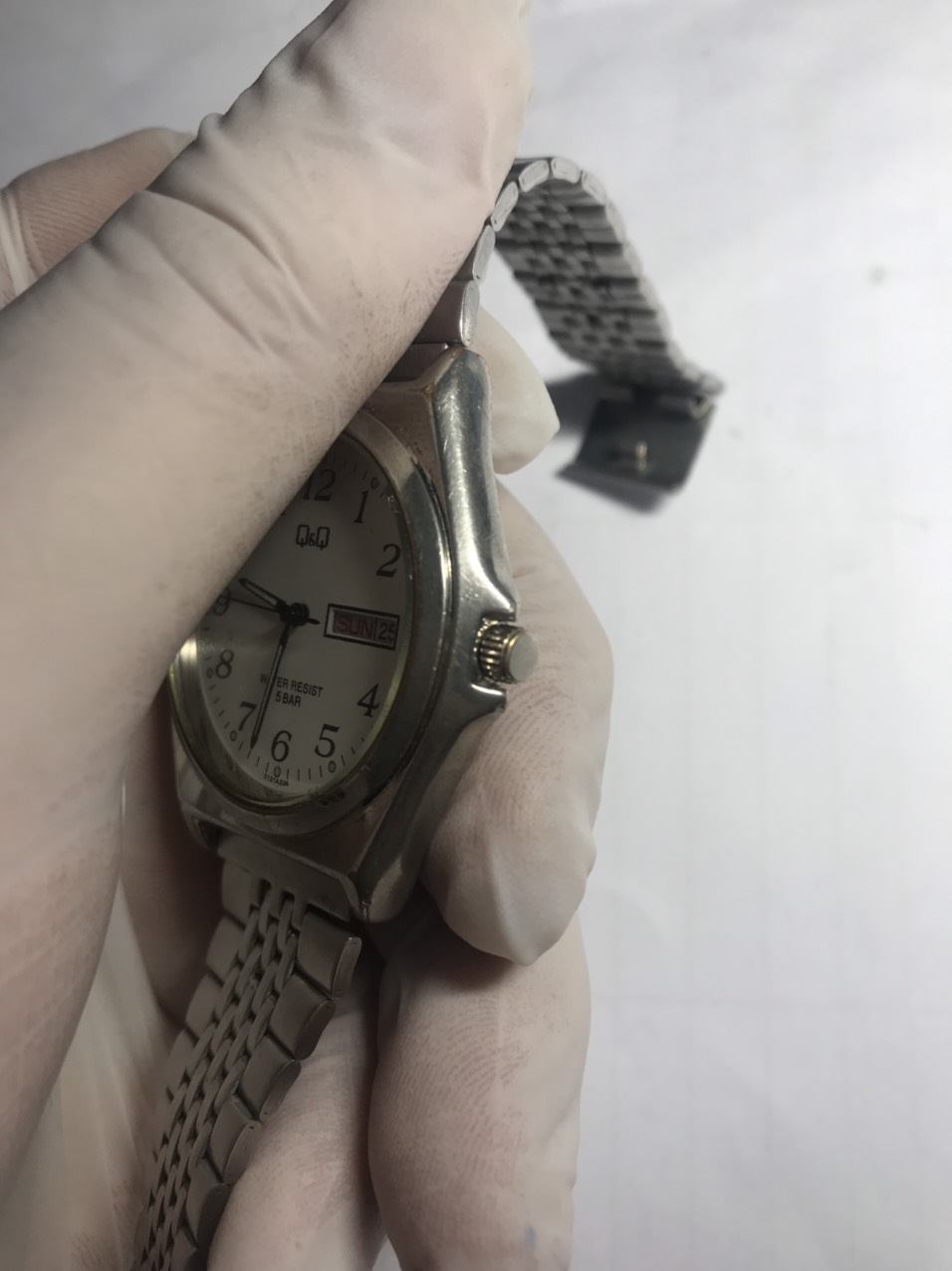 Đồng hồ nam Q&Q