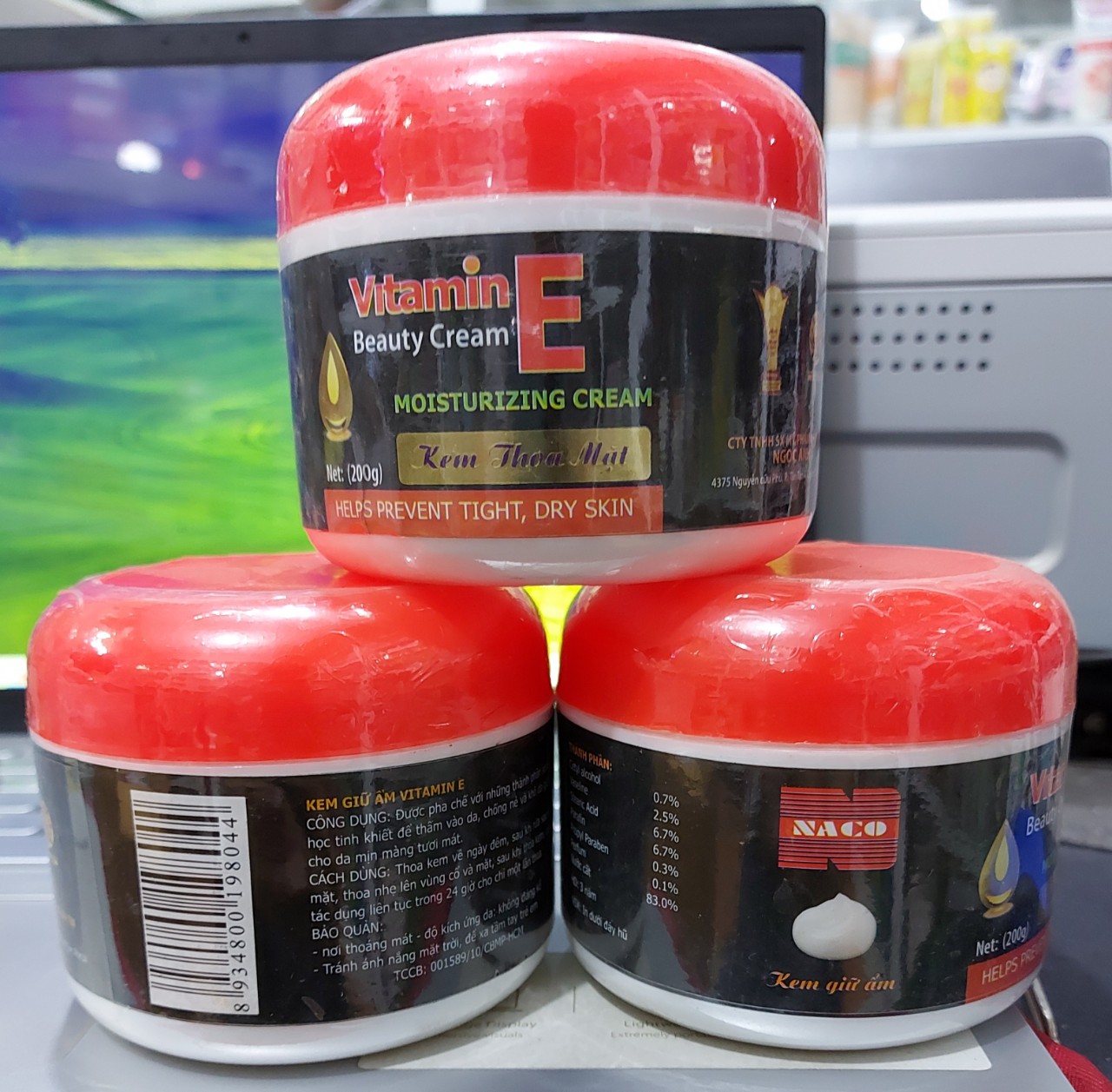 kem thoa mặt giữ ẩm vitamin e naco 200g (vitamin e nắp cam)
