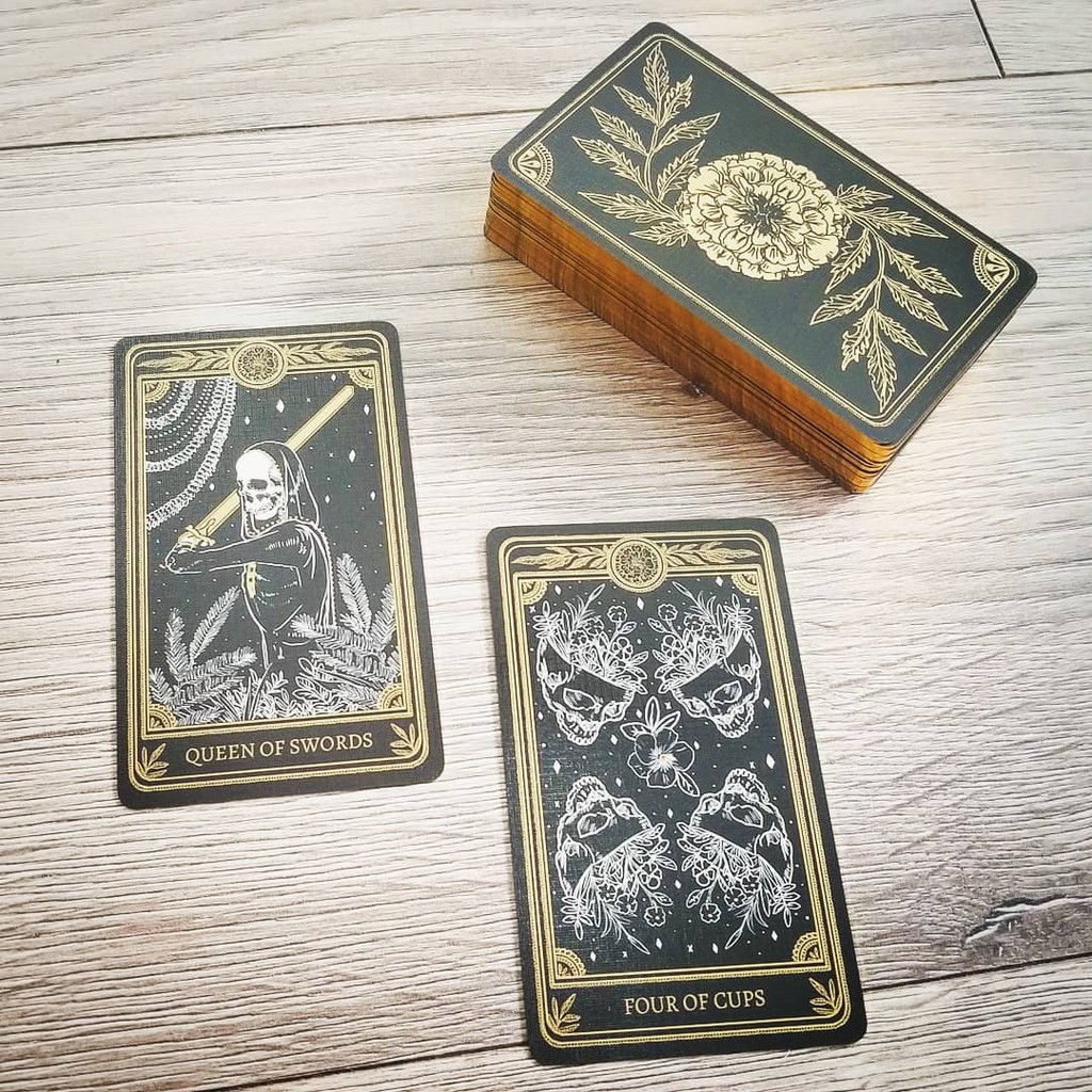 Bài Marigold Tarot Gold Edition