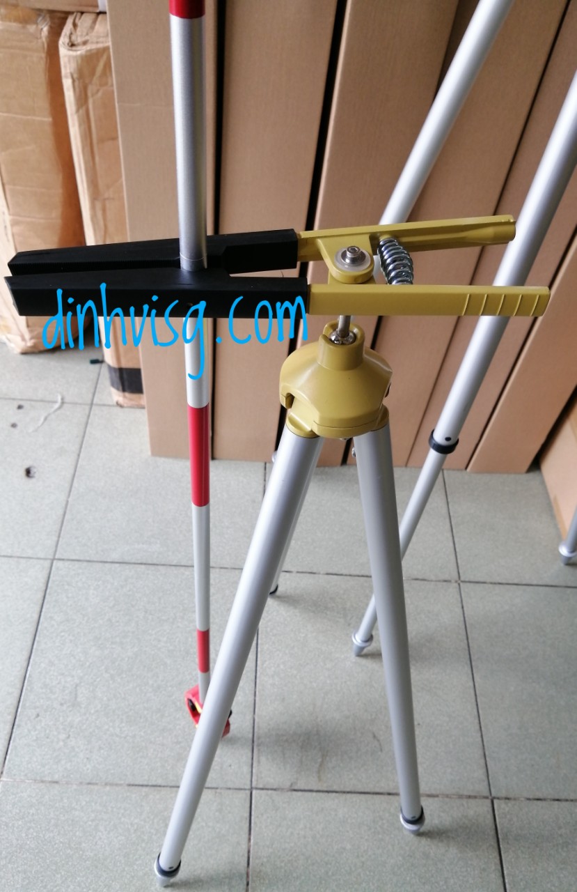 Kẹp sào gương toàn đạc ( chân 3 kẹp sào )