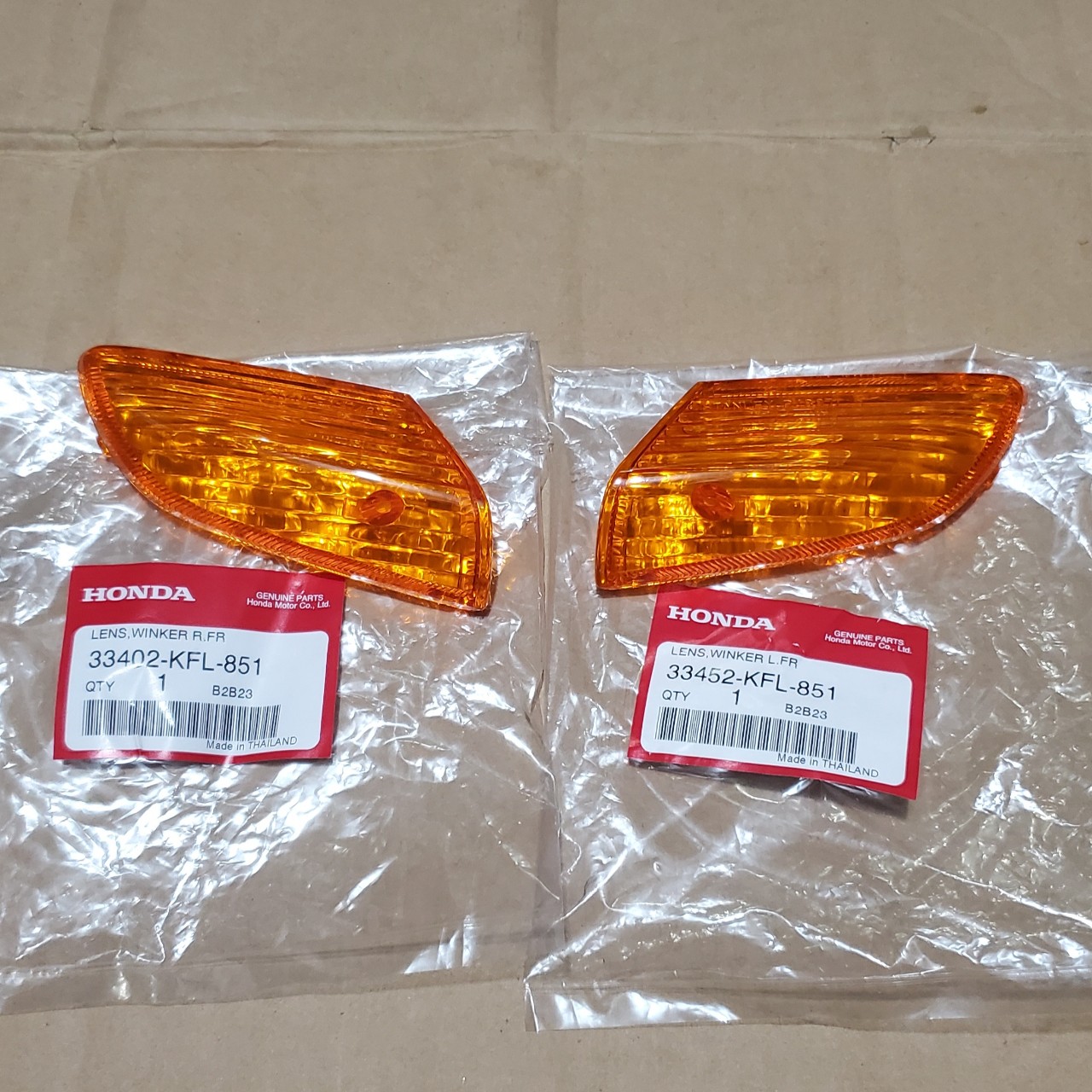 Cặp nắp xi nhan trước wave thái 110 zin mới thái lan 33402-kfl-851 /33452-kfl-851